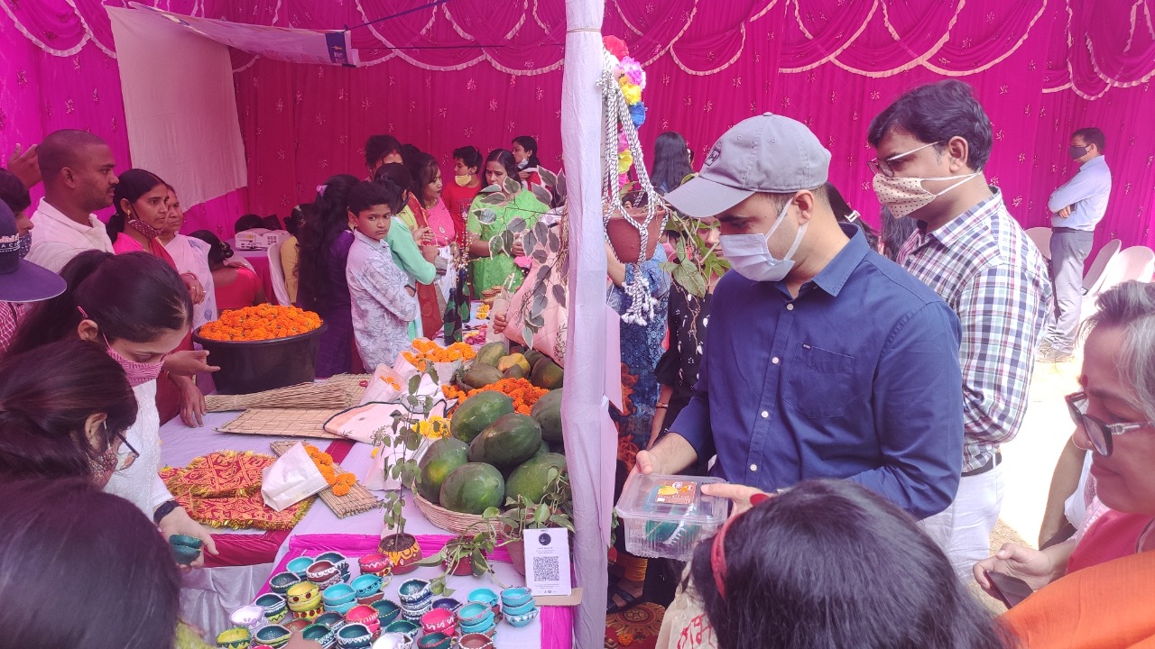 कला, जागृति एवं आत्मनिर्भरता