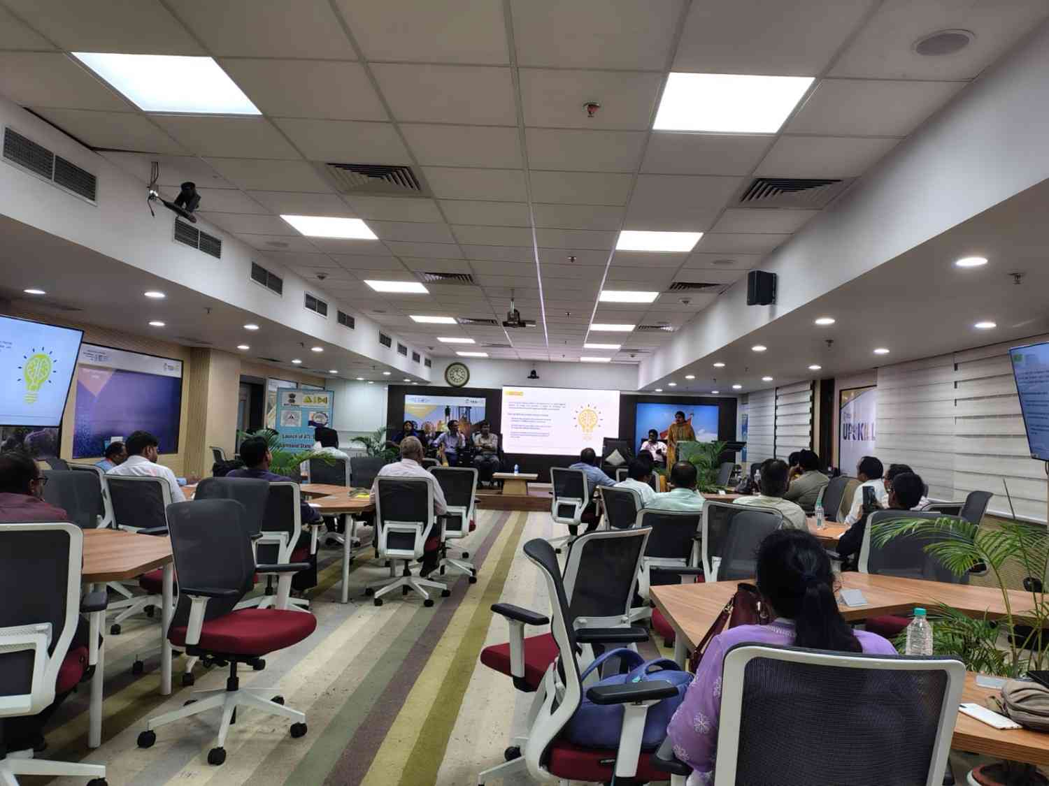 𝘈𝘵𝘢𝘭 𝘐𝘯𝘯𝘰𝘷𝘢𝘵𝘪𝘰𝘯 𝘔𝘪𝘴𝘴𝘪𝘰𝘯 (𝘈𝘐𝘔)- 𝘗𝘰𝘭𝘪𝘤𝘺 𝘊𝘰𝘮𝘮𝘪𝘴𝘴𝘪𝘰𝘯 𝘭𝘢𝘶𝘯𝘤𝘩𝘦𝘥 𝘢 𝘤𝘰𝘮𝘱𝘳𝘦𝘩𝘦𝘯𝘴𝘪𝘷𝘦 𝘴𝘦𝘭𝘧-𝘮𝘰𝘯𝘪𝘵𝘰𝘳𝘪𝘯𝘨 𝘴𝘵𝘳𝘶𝘤𝘵𝘶𝘳𝘦 𝘵𝘰 𝘴𝘵𝘳𝘦𝘯𝘨𝘵𝘩𝘦𝘯 𝘵𝘩𝘦 𝘤𝘰𝘯𝘵𝘪𝘯𝘶𝘰𝘶𝘴𝘭𝘺 𝘦𝘹𝘱𝘢𝘯𝘥𝘪𝘯𝘨 𝘦𝘤𝘰𝘴𝘺𝘴𝘵𝘦𝘮 𝘰𝘧 𝘈𝘵𝘢𝘭 𝘛𝘪𝘯𝘬𝘦𝘳𝘪𝘯𝘨 𝘓𝘢𝘣𝘴 (𝘈𝘛𝘓), "𝘼𝙏𝙇 𝙎𝙖𝙧𝙖𝙩𝙝𝙞" 𝘈𝘵 𝘵𝘩𝘦 𝘈𝘊𝘐𝘊 𝘐𝘐𝘛 (𝘐𝘚𝘔) 𝘍𝘰𝘶𝘯𝘥𝘢𝘵𝘪𝘰𝘯.